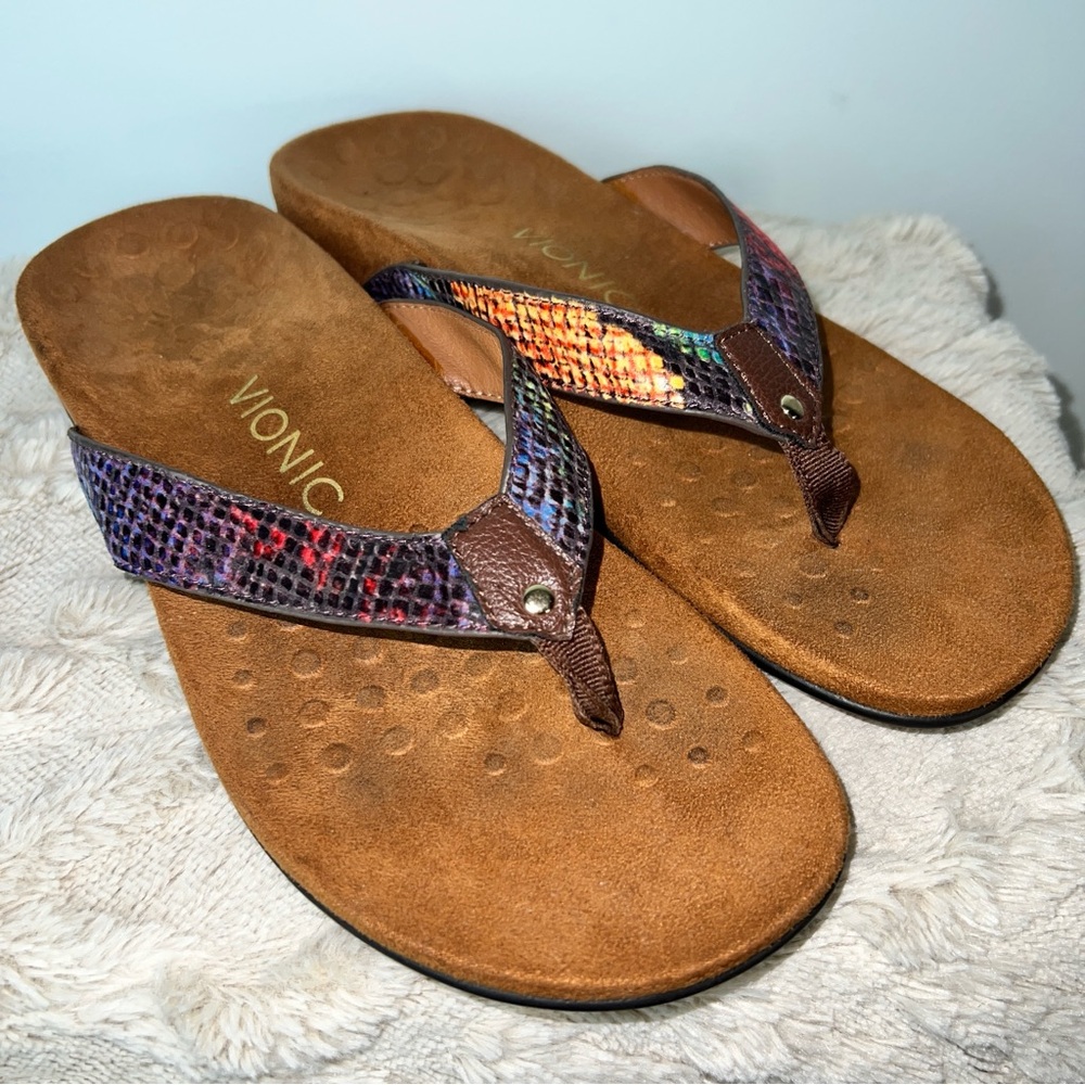Vionic Multicolor Snake Print Flip Flop Sandals | Women’s Size 8 | Supportive